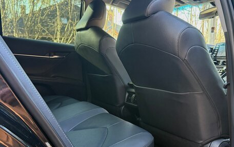 Toyota Camry, 2021 год, 2 650 000 рублей, 21 фотография