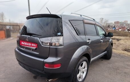 Mitsubishi Outlander III рестайлинг 3, 2005 год, 798 000 рублей, 3 фотография
