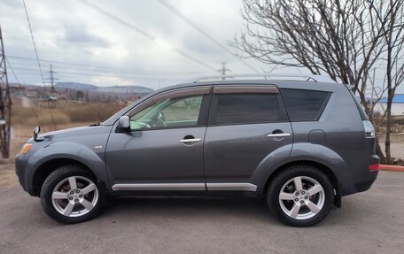 Mitsubishi Outlander III рестайлинг 3, 2005 год, 798 000 рублей, 5 фотография