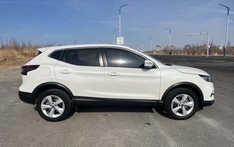 Nissan Qashqai, 2022 год, 1 674 000 рублей, 4 фотография