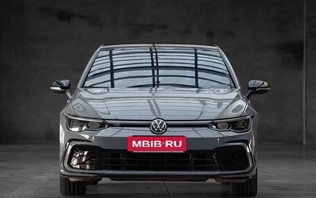 Volkswagen Golf VIII, 2023 год, 1 800 000 рублей, 4 фотография