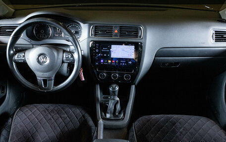 Volkswagen Jetta VI, 2013 год, 1 309 000 рублей, 5 фотография