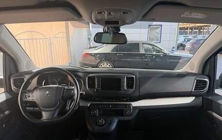 Peugeot Traveller I, 2018 год, 2 779 000 рублей, 9 фотография