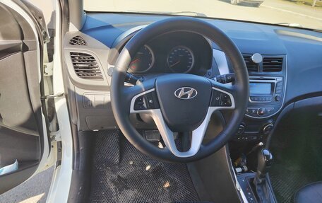 Hyundai Solaris II рестайлинг, 2016 год, 960 000 рублей, 10 фотография