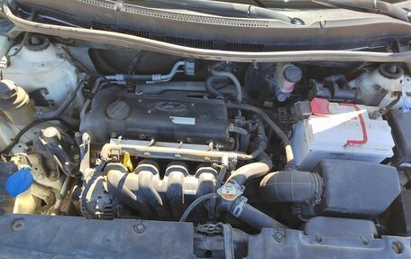 Hyundai Solaris II рестайлинг, 2016 год, 960 000 рублей, 12 фотография