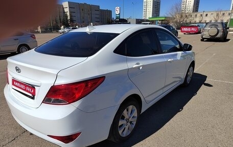 Hyundai Solaris II рестайлинг, 2016 год, 960 000 рублей, 8 фотография