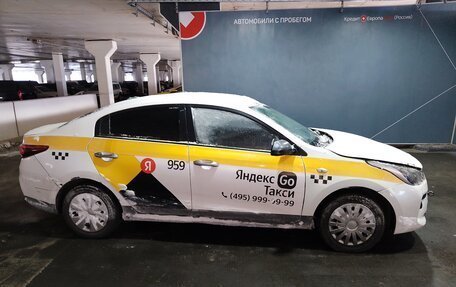 KIA Rio IV, 2018 год, 725 000 рублей, 2 фотография