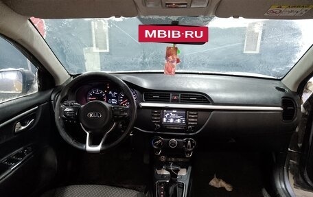 KIA Rio IV, 2018 год, 725 000 рублей, 5 фотография