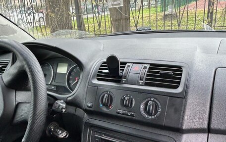 Skoda Fabia II, 2011 год, 480 000 рублей, 10 фотография