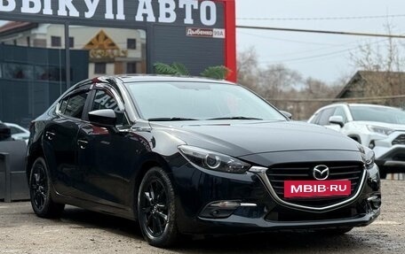 Mazda 3, 2017 год, 1 350 000 рублей, 2 фотография