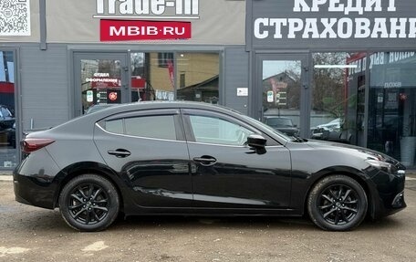 Mazda 3, 2017 год, 1 350 000 рублей, 13 фотография