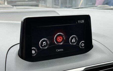 Mazda 3, 2017 год, 1 350 000 рублей, 22 фотография