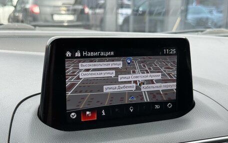 Mazda 3, 2017 год, 1 350 000 рублей, 23 фотография