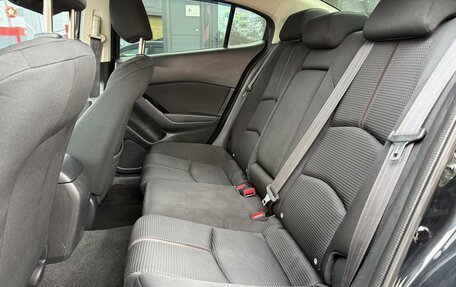 Mazda 3, 2017 год, 1 350 000 рублей, 30 фотография