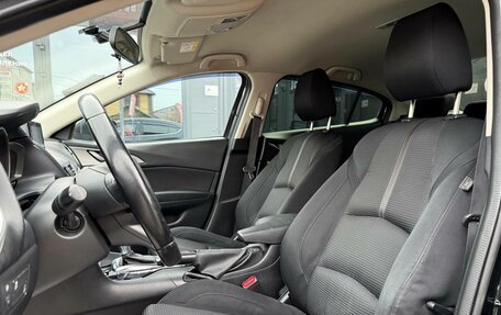 Mazda 3, 2017 год, 1 350 000 рублей, 28 фотография