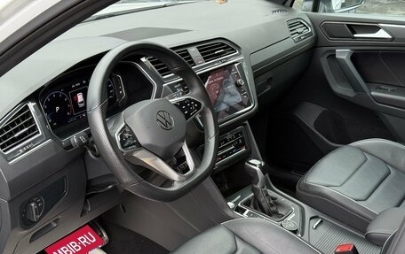 Volkswagen Tiguan II, 2022 год, 3 400 000 рублей, 19 фотография