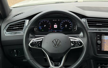 Volkswagen Tiguan II, 2022 год, 3 400 000 рублей, 30 фотография