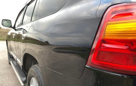 Toyota Land Cruiser 200, 2012 год, 3 000 000 рублей, 8 фотография