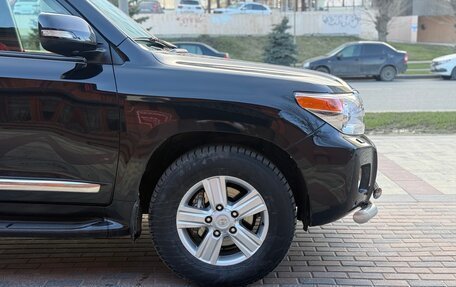 Toyota Land Cruiser 200, 2014 год, 3 780 000 рублей, 9 фотография