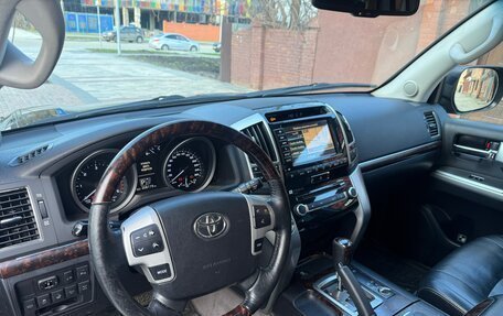 Toyota Land Cruiser 200, 2014 год, 3 780 000 рублей, 11 фотография