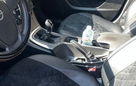 Opel Insignia II рестайлинг, 2013 год, 810 000 рублей, 16 фотография