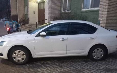 Skoda Octavia, 2018 год, 673 000 рублей, 5 фотография