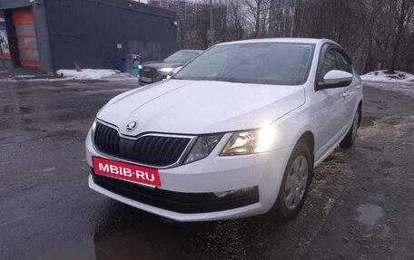 Skoda Octavia, 2018 год, 673 000 рублей, 2 фотография