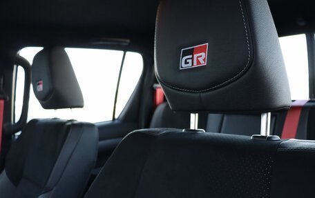 Toyota Hilux VIII, 2026 год, 9 500 000 рублей, 20 фотография