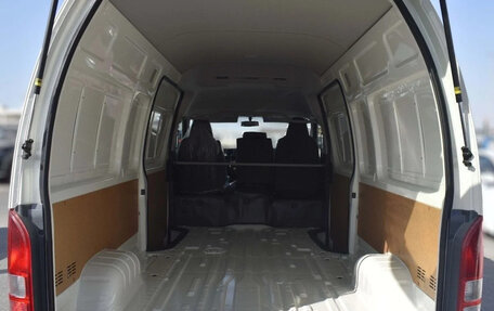 Toyota HiAce H200, 2026 год, 4 200 000 рублей, 5 фотография