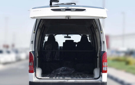 Toyota HiAce H200, 2026 год, 4 200 000 рублей, 15 фотография