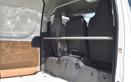 Toyota HiAce H200, 2026 год, 4 200 000 рублей, 20 фотография