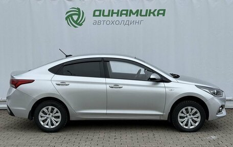 Hyundai Solaris II рестайлинг, 2017 год, 1 350 000 рублей, 4 фотография