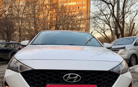 Hyundai Solaris II рестайлинг, 2021 год, 1 495 000 рублей, 5 фотография