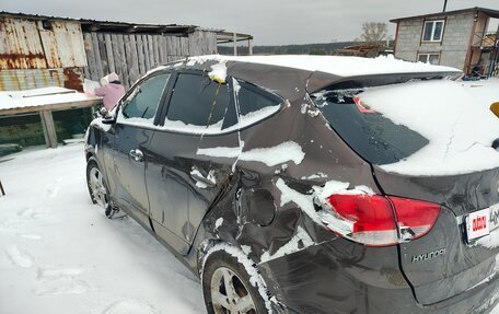 Hyundai ix35 I рестайлинг, 2013 год, 830 000 рублей, 16 фотография