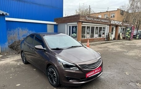 Hyundai Solaris II рестайлинг, 2016 год, 950 000 рублей, 2 фотография