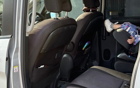 Nissan Serena IV, 2018 год, 2 000 000 рублей, 7 фотография