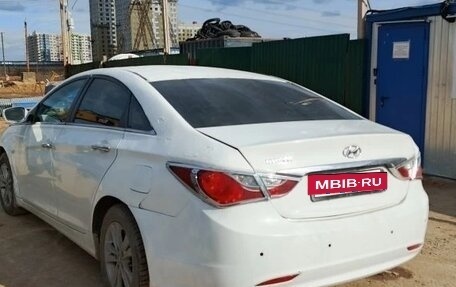 Hyundai Sonata VI, 2013 год, 600 000 рублей, 7 фотография