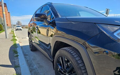 Toyota RAV4, 2021 год, 3 050 000 рублей, 4 фотография