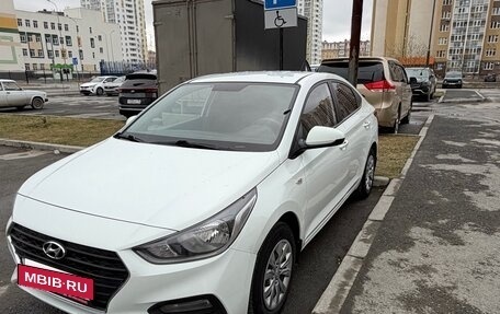 Hyundai Solaris II рестайлинг, 2018 год, 1 150 000 рублей, 5 фотография
