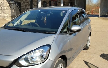 Honda Fit, 2022 год, 1 560 000 рублей, 3 фотография