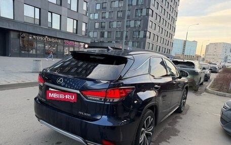 Lexus RX IV рестайлинг, 2020 год, 4 200 000 рублей, 2 фотография