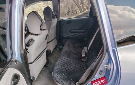 Honda Fit III, 2001 год, 550 000 рублей, 8 фотография