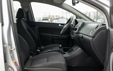 Volkswagen Golf Plus II, 2011 год, 850 000 рублей, 19 фотография