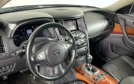 Infiniti QX70, 2016 год, 2 199 000 рублей, 12 фотография