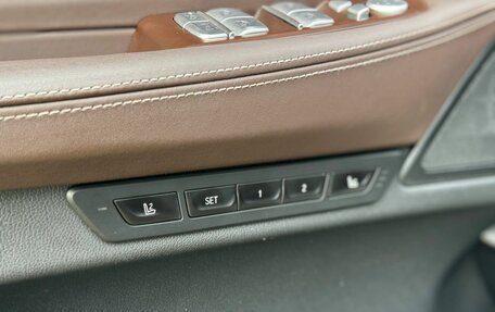 BMW 7 серия, 2019 год, 4 650 000 рублей, 10 фотография