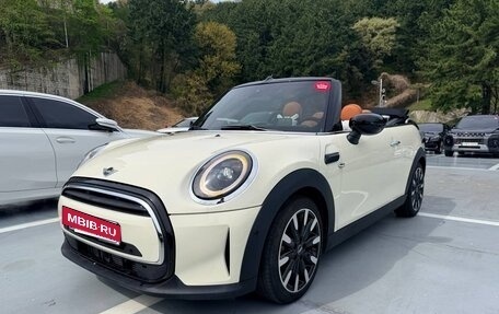 MINI Cabrio, 2022 год, 2 590 000 рублей, 1 фотография