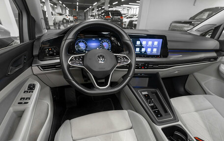 Volkswagen Golf VIII, 2020 год, 3 250 000 рублей, 7 фотография