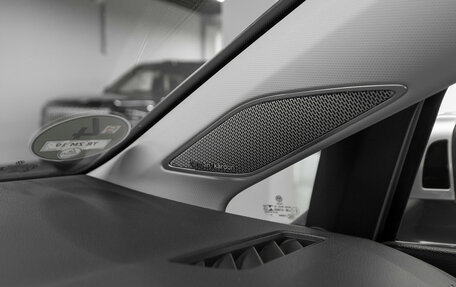 Volkswagen Golf VIII, 2020 год, 3 250 000 рублей, 23 фотография