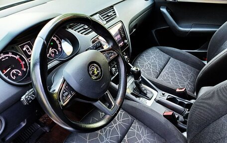 Skoda Octavia, 2018 год, 1 750 000 рублей, 6 фотография