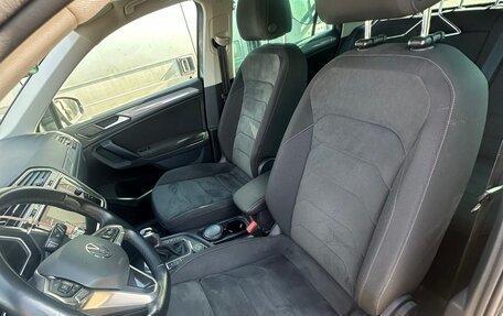 Volkswagen Tiguan II, 2021 год, 3 515 000 рублей, 8 фотография